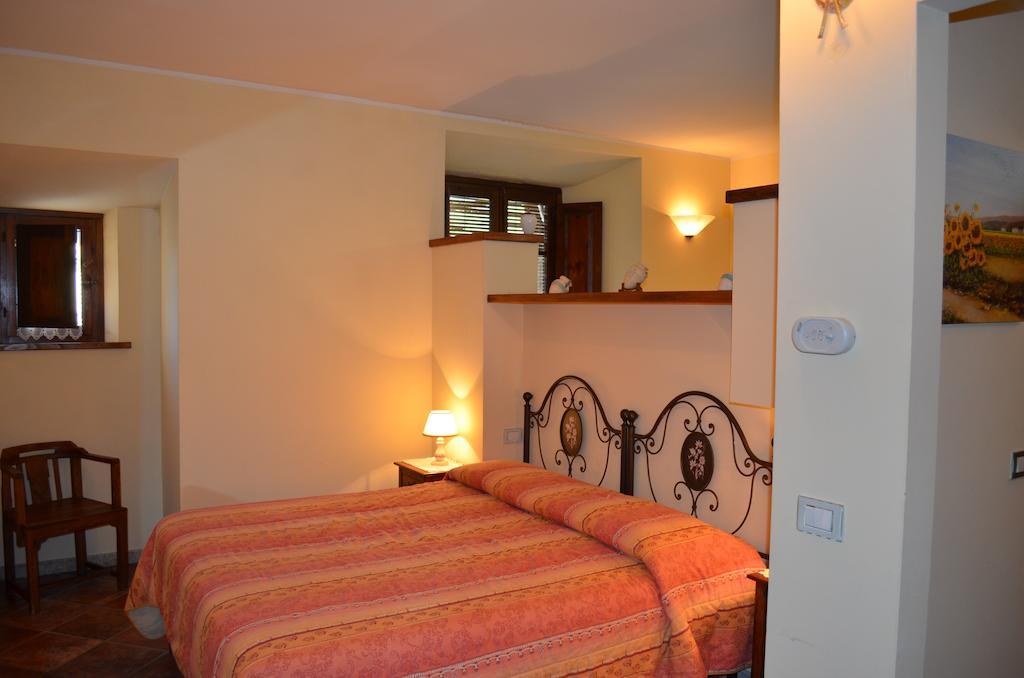 Palazzo Alle Mura Staggia Chambre photo